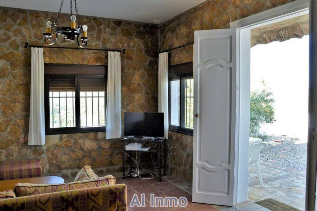 Las Palmeras - Ein Stueck Vom Paradies - Behagliches Haus Mit Pool Algodonales Extérieur photo