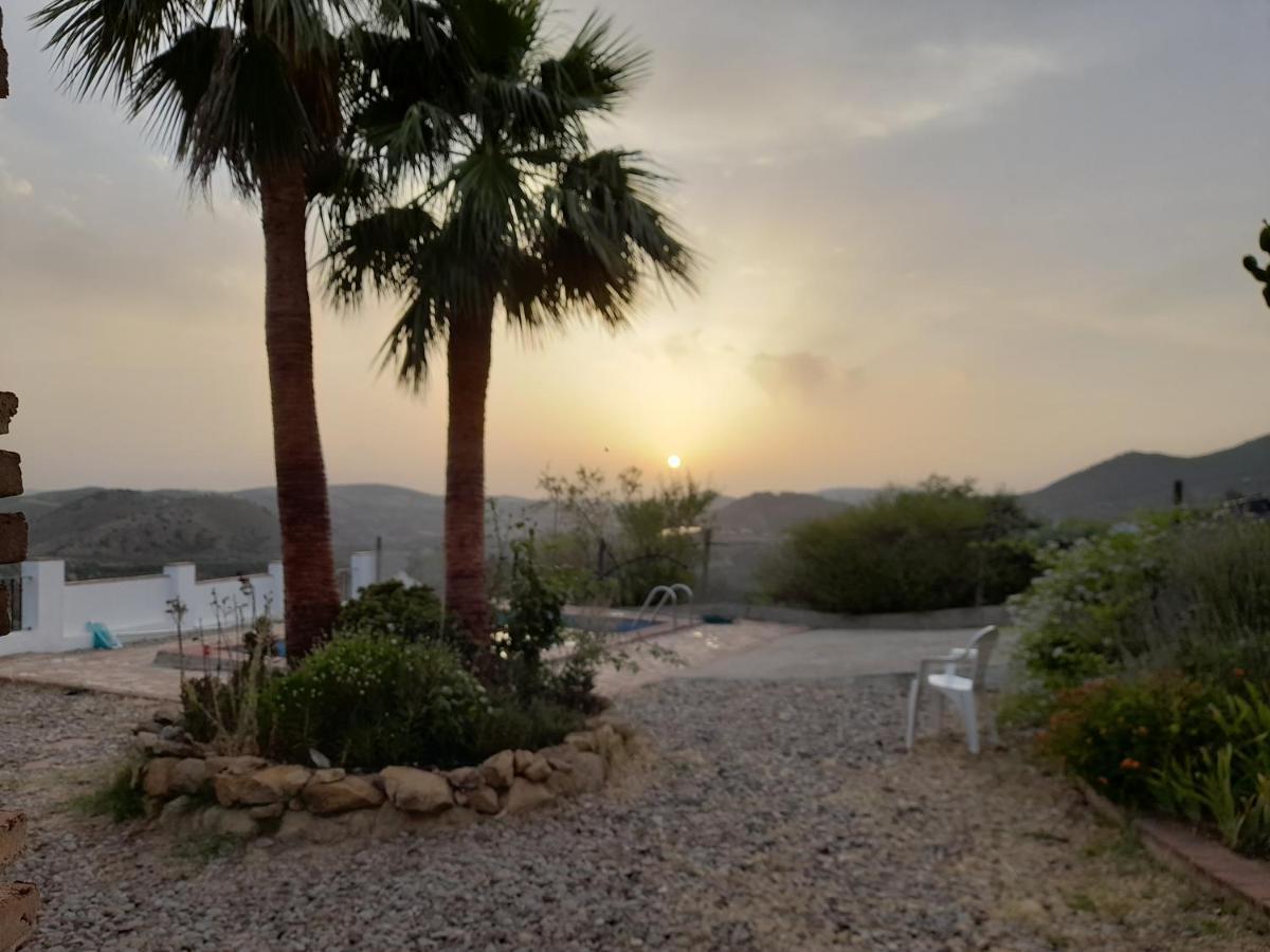 Las Palmeras - Ein Stueck Vom Paradies - Behagliches Haus Mit Pool Algodonales Extérieur photo